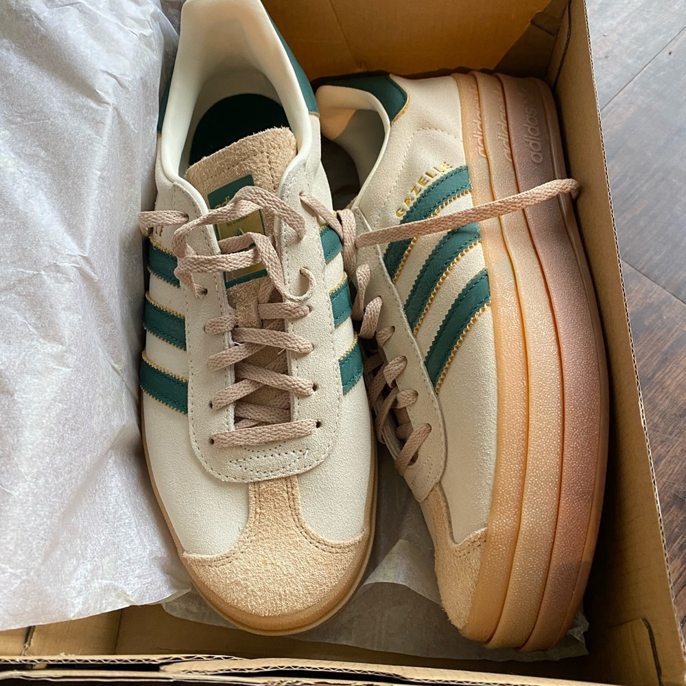 Womens Gazelle Bold Adidas
